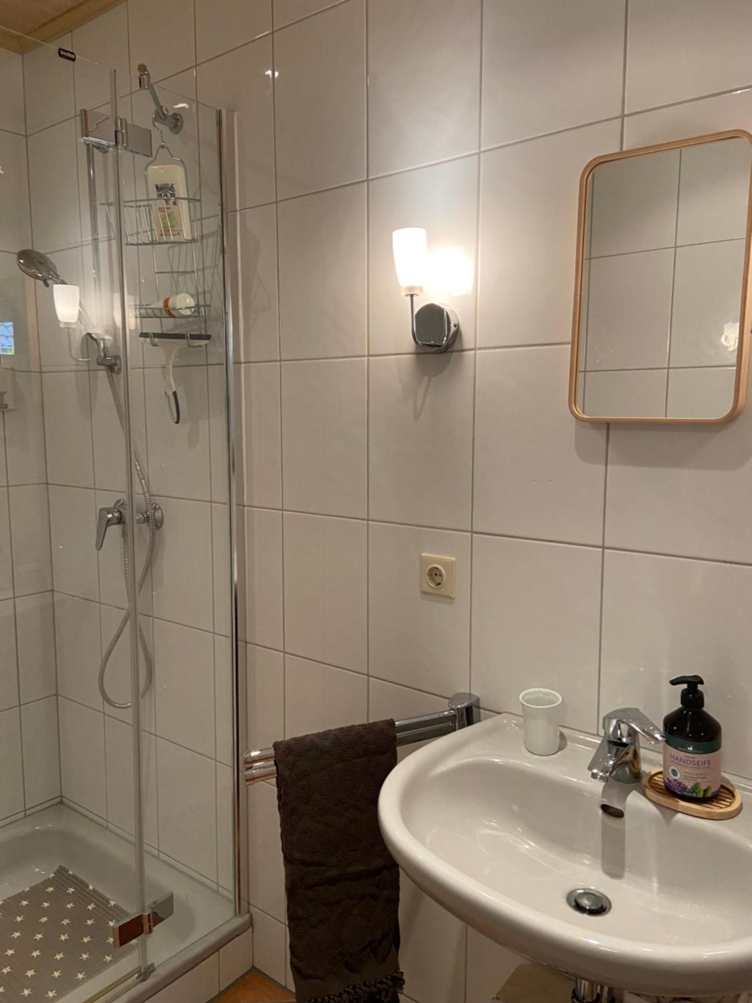 Gartenzimmer Zwischen Den Meeren Ladelund Esterno foto